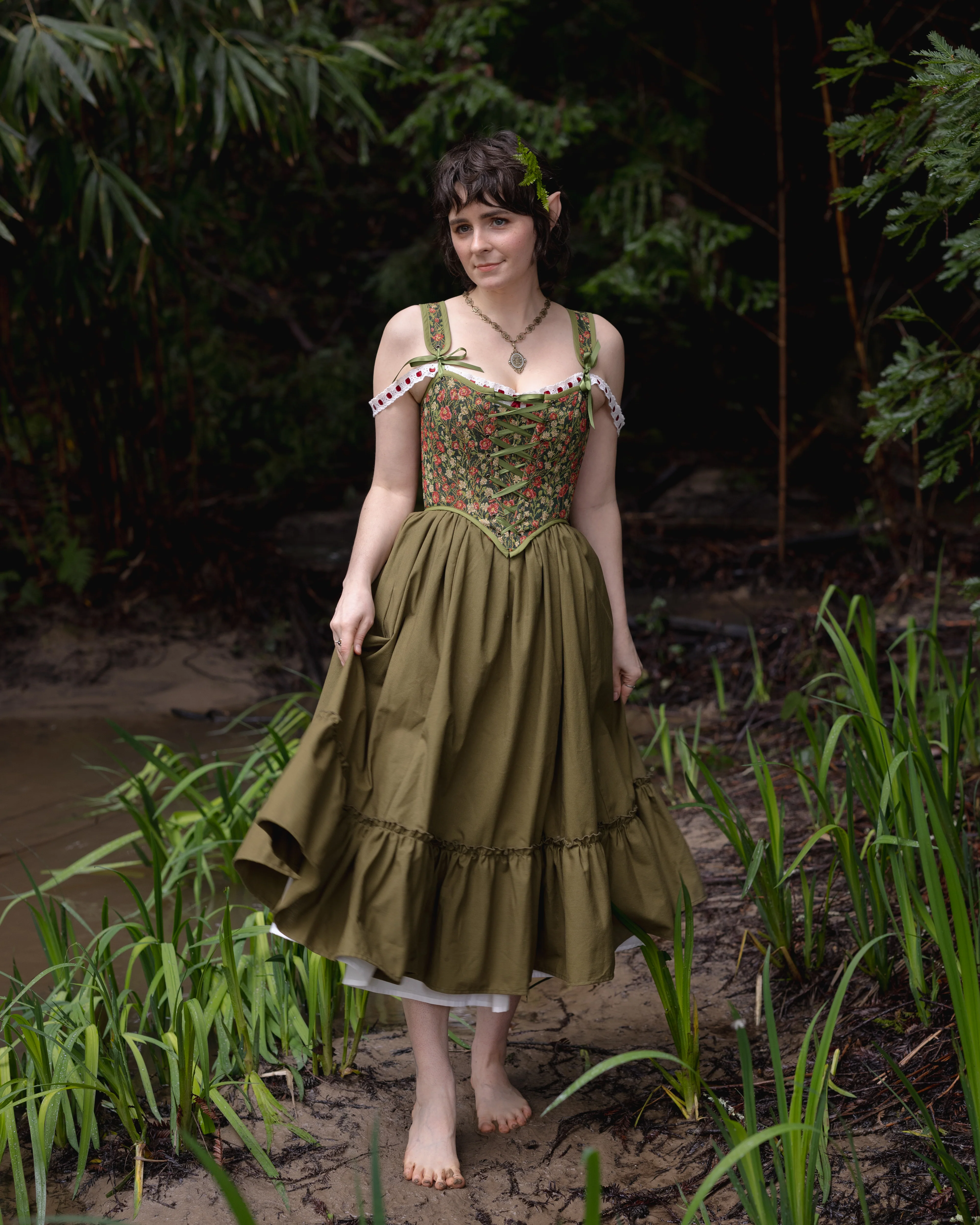 Green Floral Tapestry Corset - Image 5
